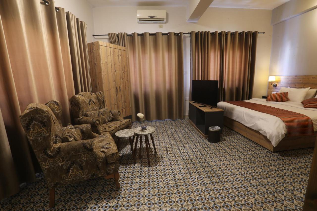 Riviera Hotel Amman Eksteriør bilde