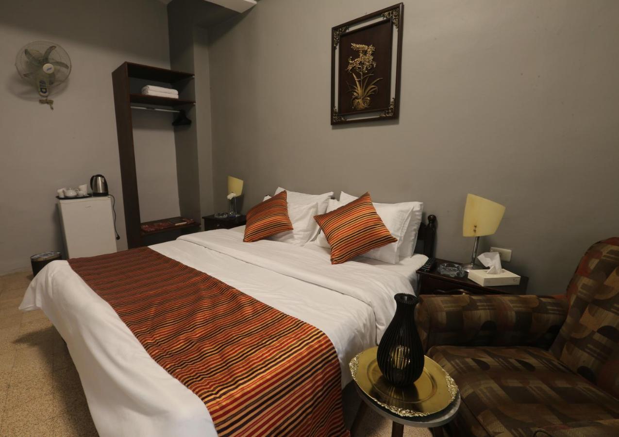 Riviera Hotel Amman Eksteriør bilde
