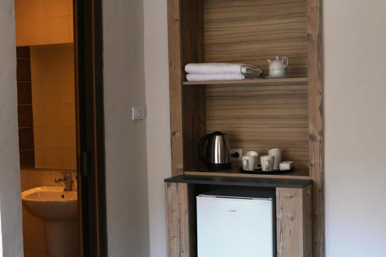 Riviera Hotel Amman Eksteriør bilde