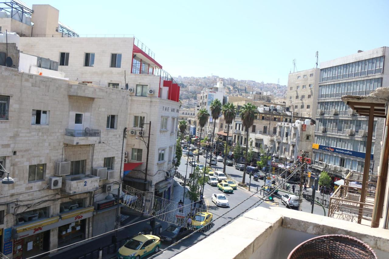 Riviera Hotel Amman Eksteriør bilde